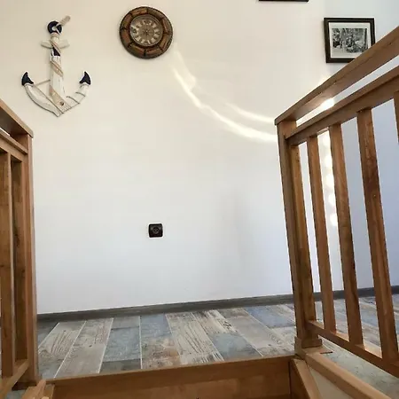 The Greek House 招待所