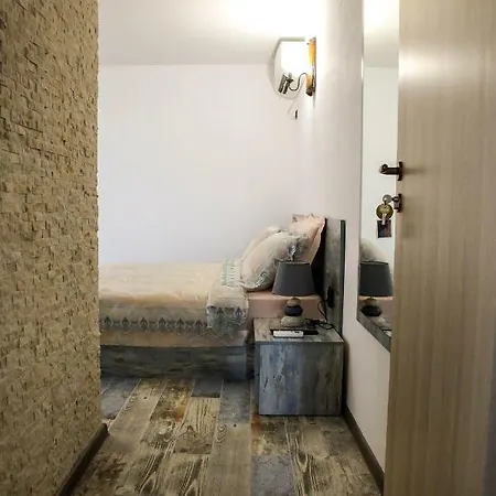 The Greek House 招待所 阿赫托波尔
